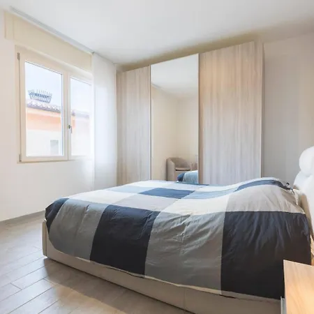 Apartamento Bilocale Sirio-intero Ad Uso Esclusivo By Petrucci By Petrucci Foligno